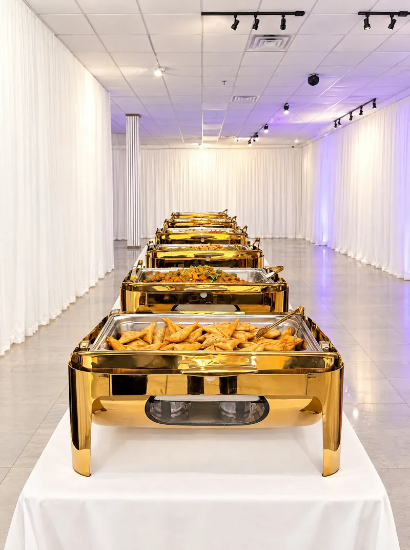 Buffet traiteur doré